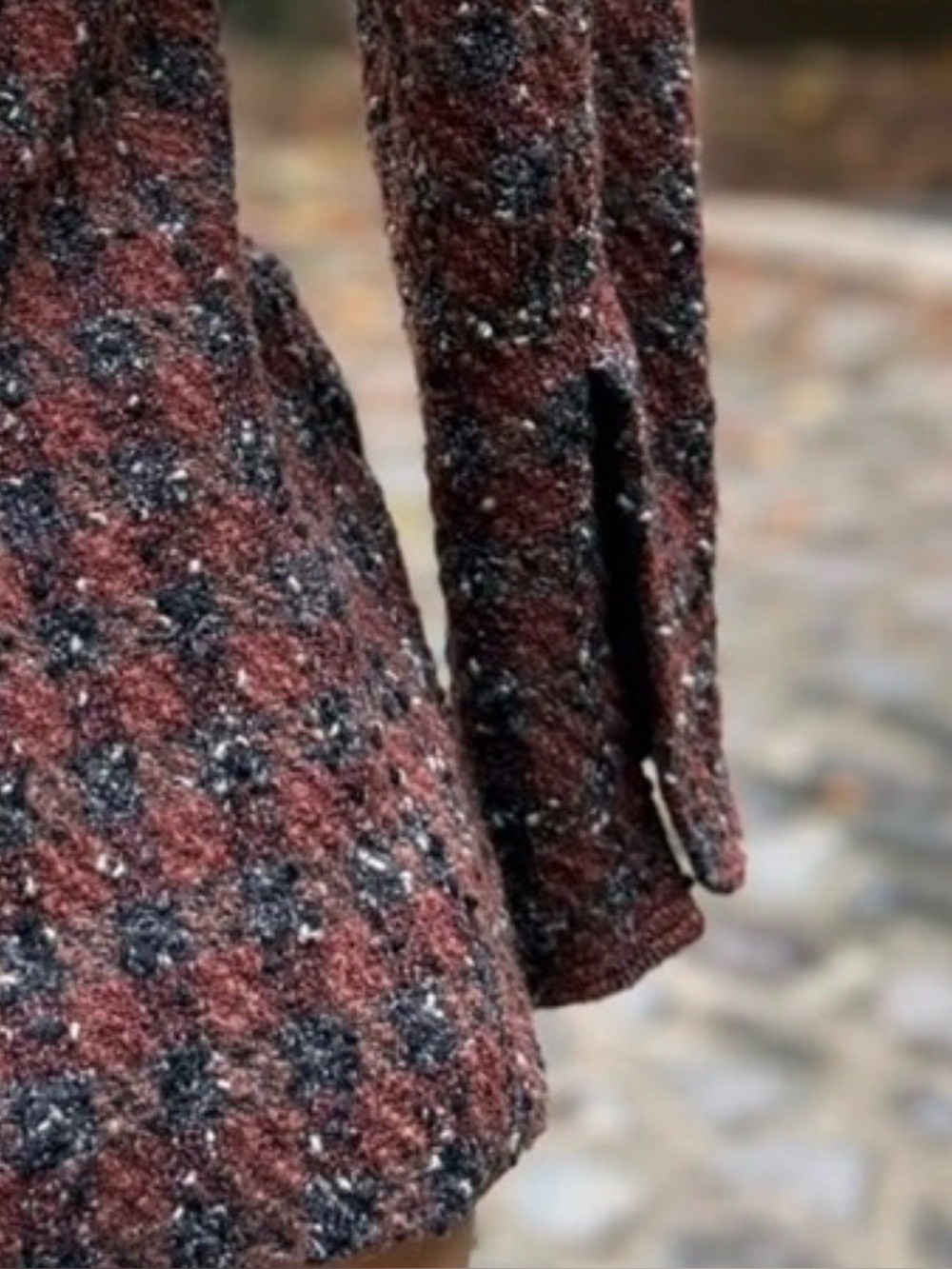 AUTHENTIC Chanel vintage Women's Tweed Button-Up Jacket in Burgundy Plaid - Picture 11 of 11